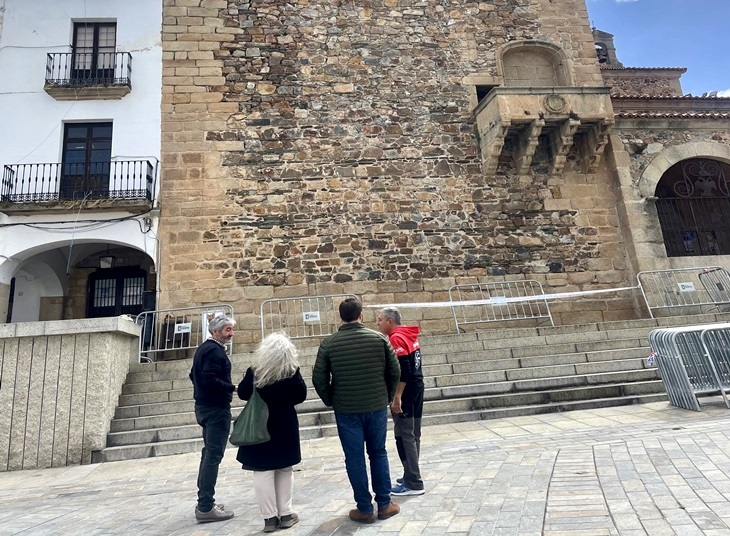 Vallan la Torre Bujaco de Cáceres debido a desprendimientos