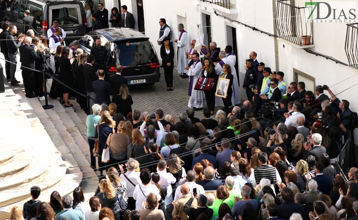 Multitudinaria despedida a Rui Nabeiro