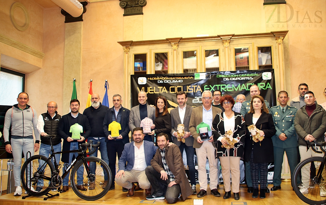 Presentan la vuelta ciclista a Extremadura: &quot;La más feminista de la historia&quot;