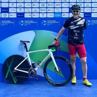 El extremeño Kini Carrasco consigue la victoria en la Copa del Mundo