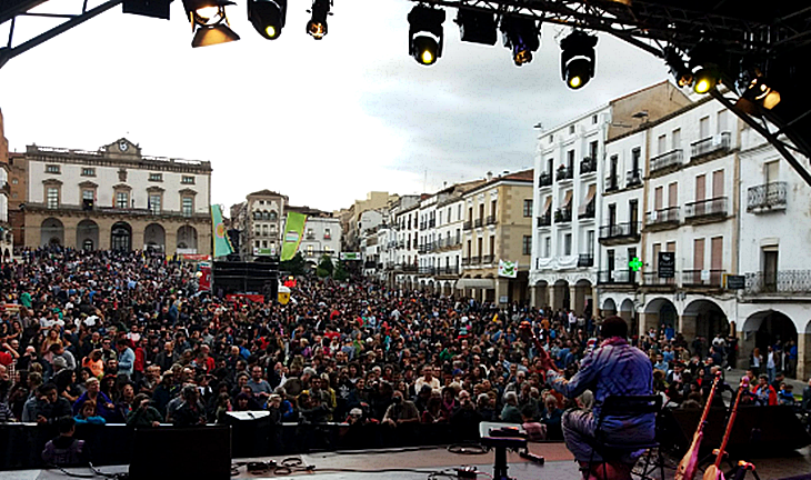 El Ayuntamiento de Cáceres informa de prohibiciones para el concierto ‘Los 40 Pop’