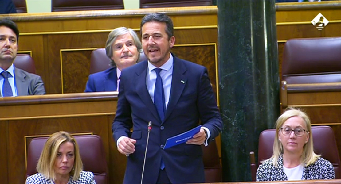 Píriz pregunta a la ministra de Transportes: &quot;¿Qué le hemos hecho los extremeños?&quot;