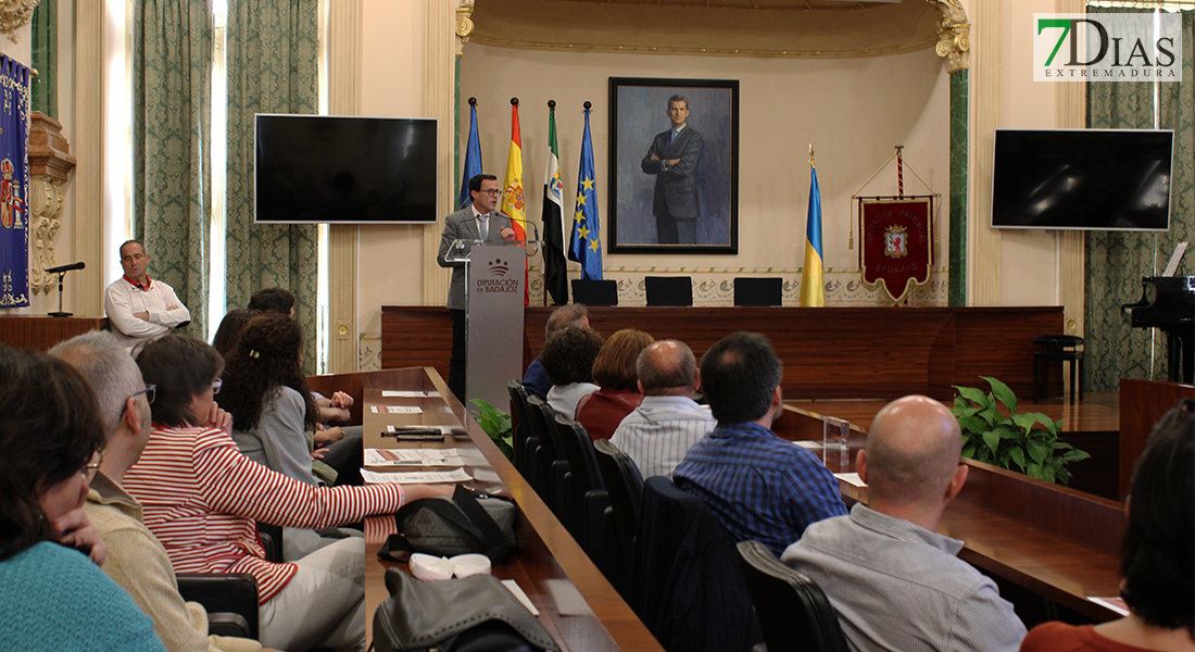 La Diputación de Badajoz entrega los II premios Proinnoba
