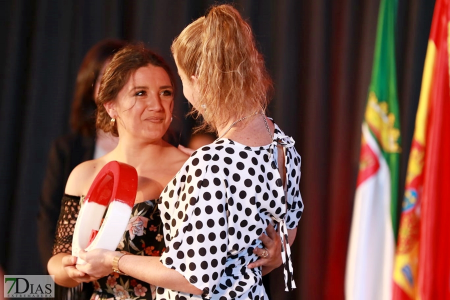 La Asamblea, Komvida y Monago reciben la Medalla de Oro de la Provincia de Badajoz
