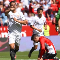 Condenan a un exfutbolista del Sevilla a seis meses de cárcel
