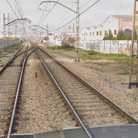Muere una joven de 20 años arrollada por un tren en Valencia