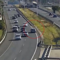 Investigada por circular en sentido contrario durante cuatro kilómetros