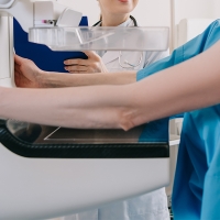 Ofrecen gratis en Badajoz prótesis de algodón a pacientes que sufren mastectomías