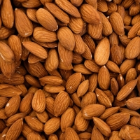 La almendra española se abre al gran mercado chino