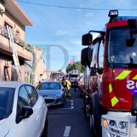 Amplio dispositivo de Bomberos para sofocar un incendio en San Roque