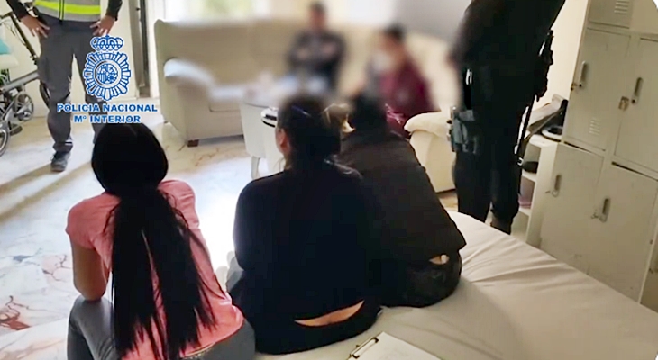 Liberan a 20 mujeres explotadas, engañadas y endeudadas por una organización criminal