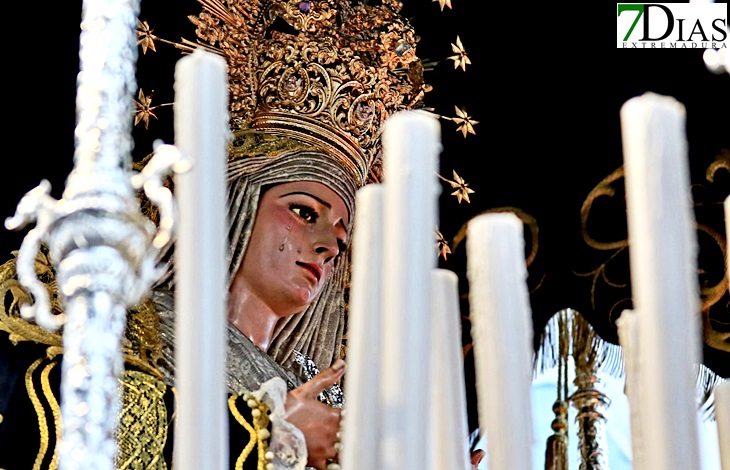 Jerez de los Caballeros se vuelca y vibra con su Jueves Santo