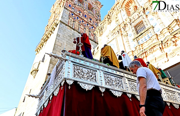 Jerez de los Caballeros se vuelca y vibra con su Jueves Santo