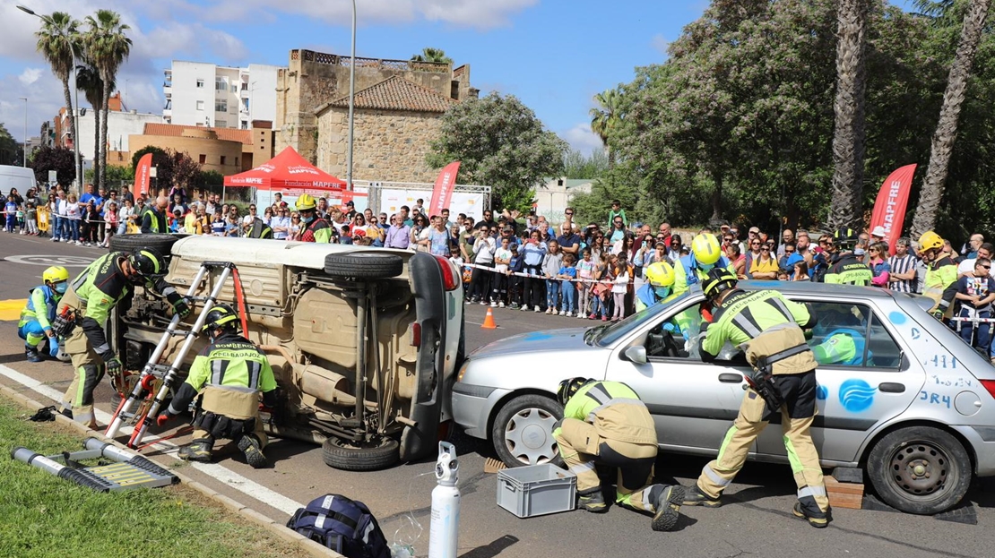 Un espectacular simulacro para finalizar la semana de la prevención del CPEI