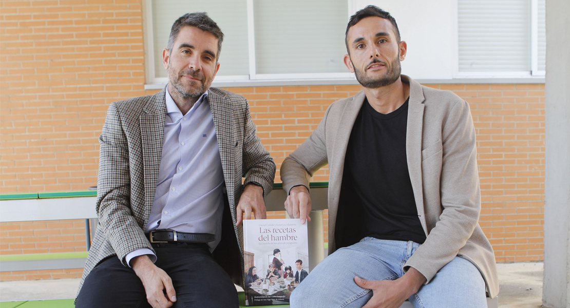 Dos profesores de la UEx logran situar su libro entre los más vendidos del país