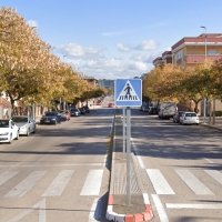 Inician las obras de ampliación de los acerados de la calle Arsenio Gallego