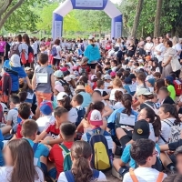 Una carrera solidaria recauda 7.500 euros para una niña pacense