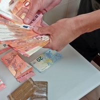 Tres vecinos detenidos en Mérida y Badajoz por tráfico de drogas