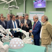 Ensalzan la apuesta de Extremadura por la innovación en cirugía robótica