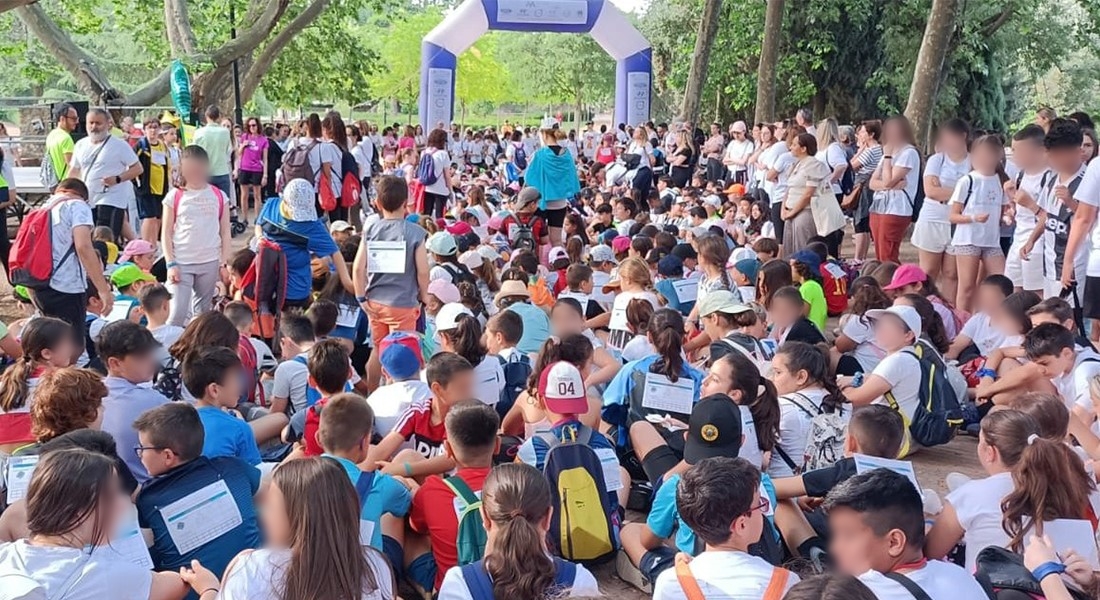 Una carrera solidaria recauda 7.500 euros para una niña pacense Una carrera solidaria recauda 7.500 euros para una niña pacense