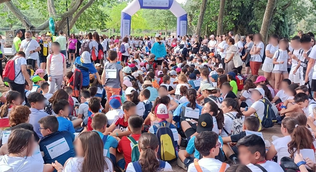 Una carrera solidaria recauda 7.500 euros para una niña pacense