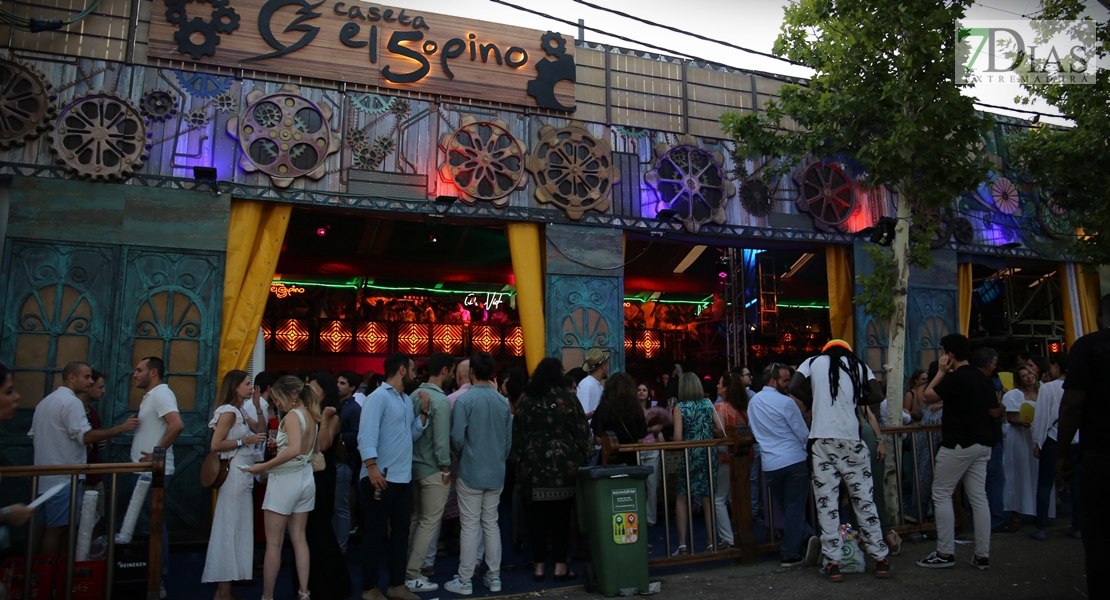 Llenazo en las casetas de la feria de San Juan 2023
