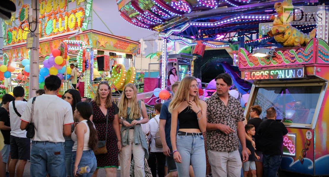 Gran ambiente en la feria de San Juan 2023