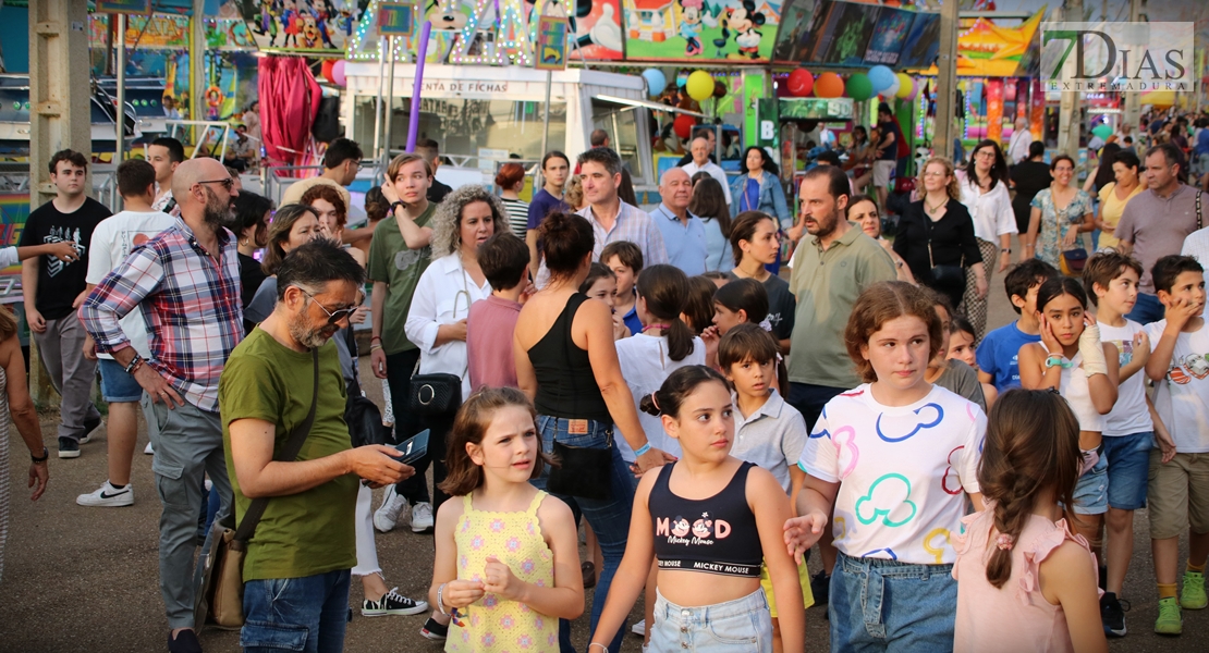 Gran ambiente en la feria de San Juan 2023