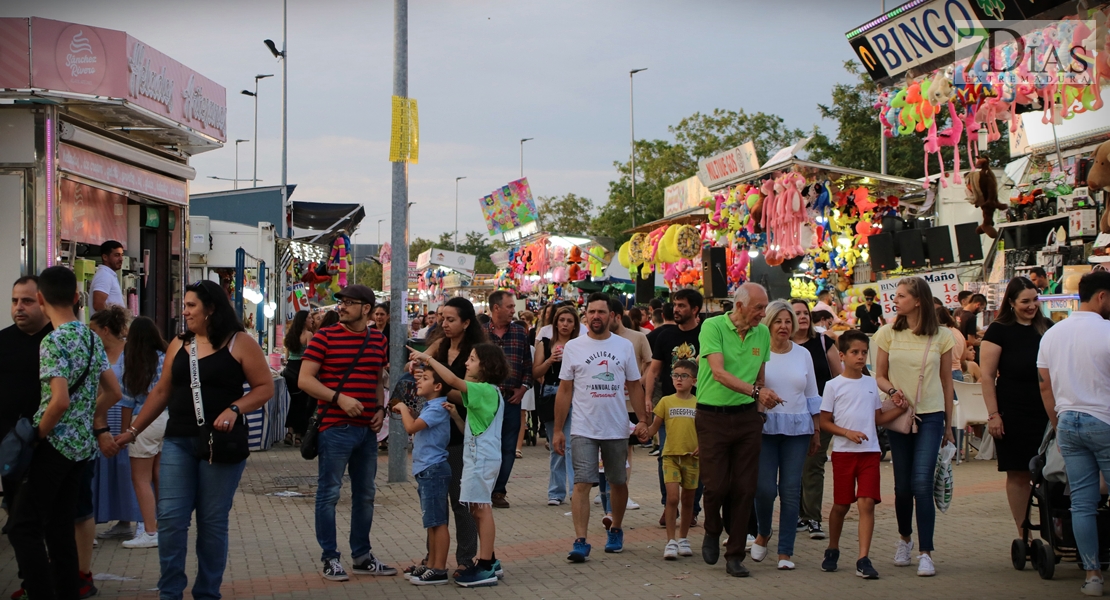 Gran ambiente en la feria de San Juan 2023