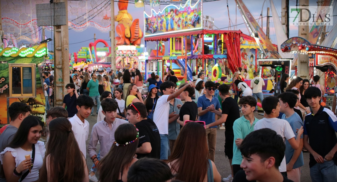 Gran ambiente en la feria de San Juan 2023