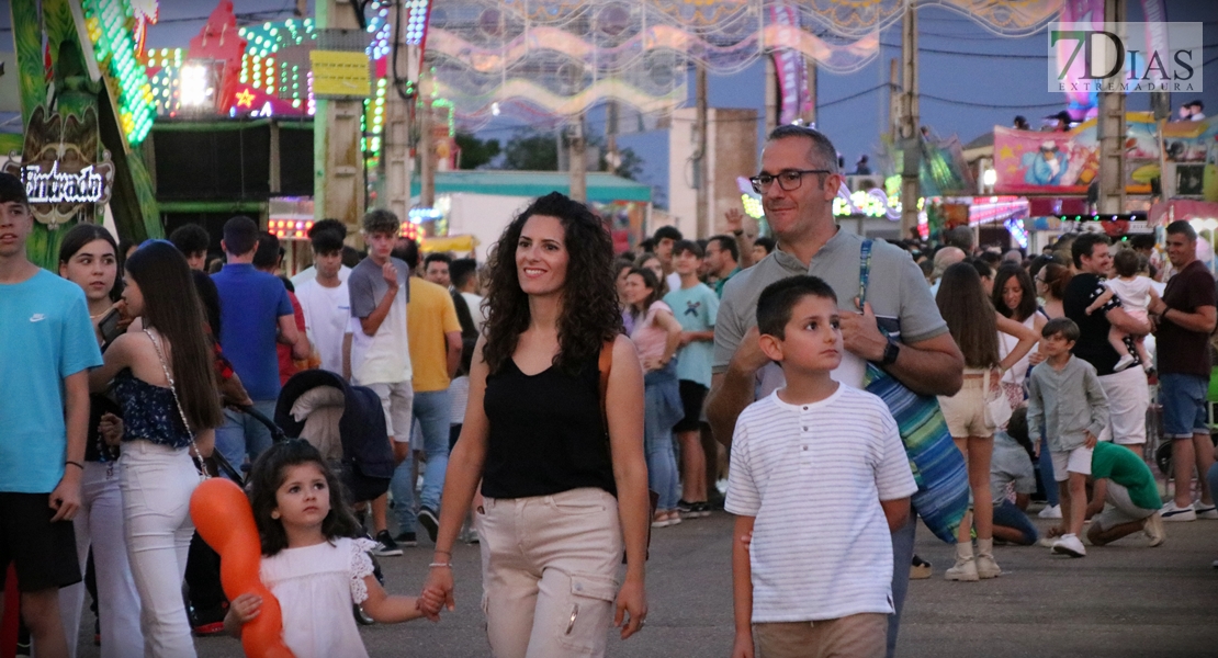 Gran ambiente en la feria de San Juan 2023