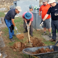 Buscan en un cementerio extremeño los cuerpos de cinco asesinados
