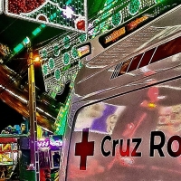 Una persona hospitalizada tras caerse en la zona de atracciones de la Feria de San Juan