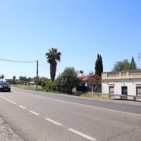 Los vecinos de la carretera de Sevilla continúan sin respuesta del Ayto. de Badajoz