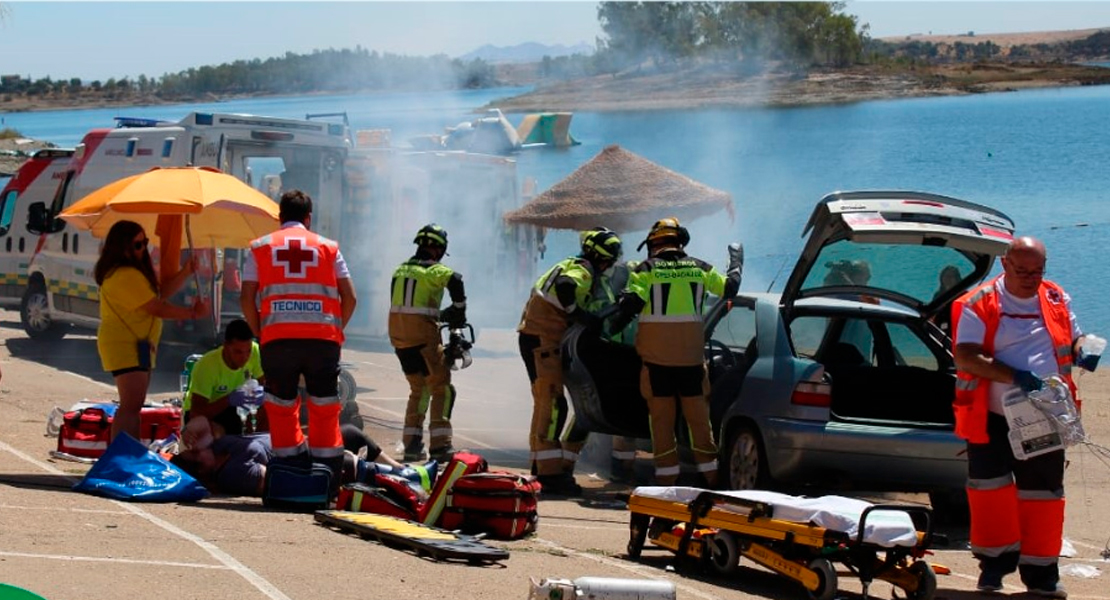 El jueves la playa de Orellana se llenará de efectivos de emergencias