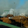 Arde el combustible de la planta de Biomasa de Mérida en un aparatoso incendio