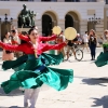 La Plaza de España testigo de la multiculturalidad del folklore