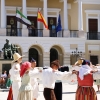 La Plaza de España testigo de la multiculturalidad del folklore