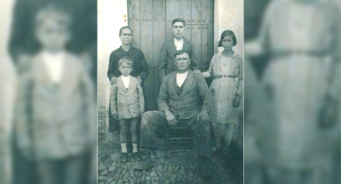 Dos hermanos regresan a su pueblo en Extremadura 82 años después