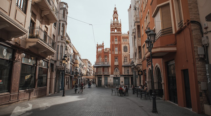 Turismo en Badajoz: hoteles con encanto y free tours para conocer la ciudad