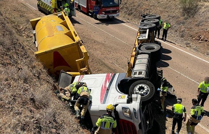 ACCIDENTE: corte total entre las localidades de Palomas y Oliva de Mérida (BA)