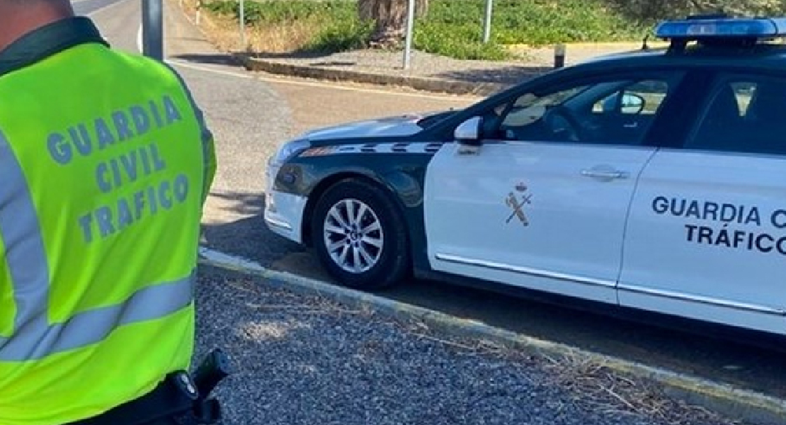 Grave una joven de 18 años tras una colisión camión-moto cerca de Villafranco del Guadiana (BA)