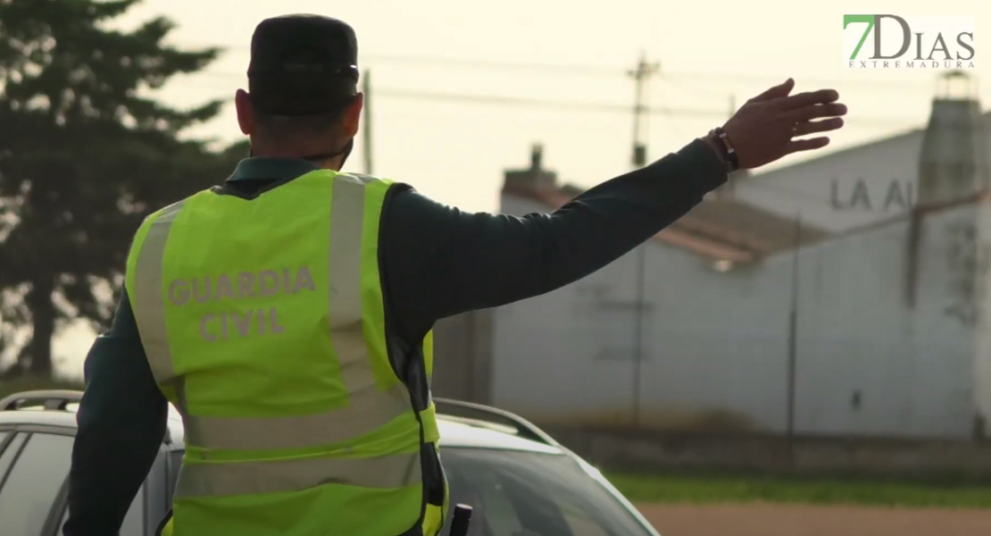 A juicio por insultar y agredir a un Guardia Civil en un control de tráfico en Badajoz