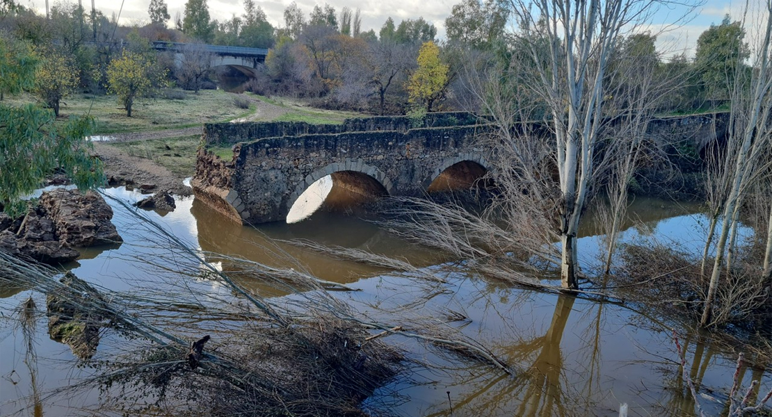El puente de Gévora sigue derruido 9 meses después