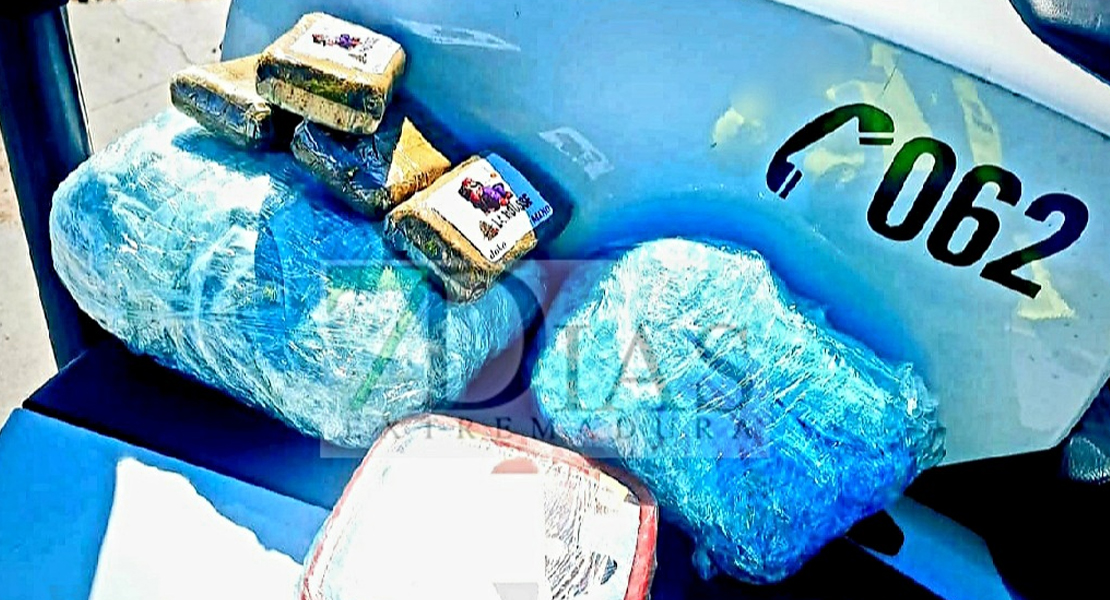 Agentes de la Guardia Civil de Tráfico del destacamento de Badajoz intervienen droga en la N-432 (BA)