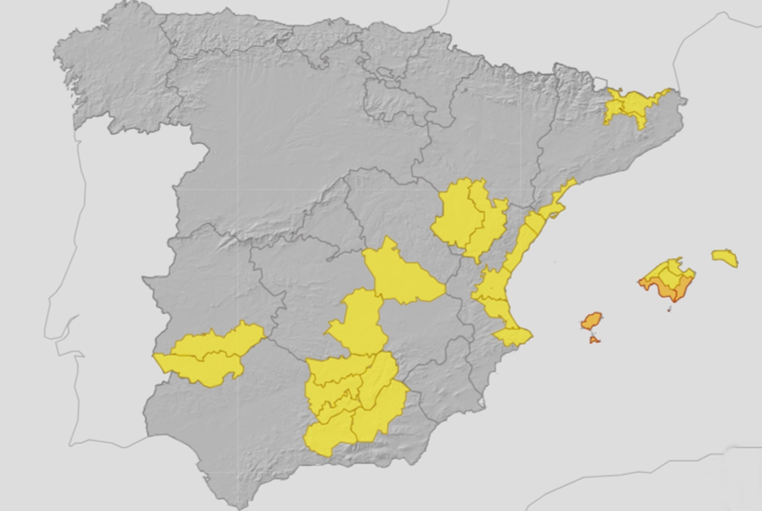 Parte de Extremadura en alerta amarilla por fuertes tormentas