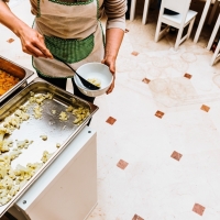 ¿Por qué habrá más de 2.100 niños y niñas sin comedor gratuito en Extremadura?