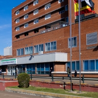La menor de 10 años de Puebla de la Calzada continúa ingresada en el Materno