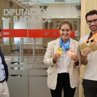 Miguel Ángel Gallardo recibe a los campeones del mundo, Estefanía Fernández y Álvaro Martín