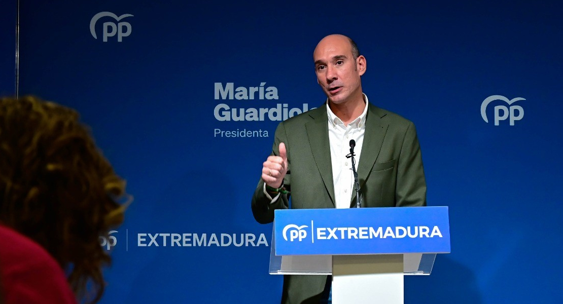PP: "Los impagos socialistas llevan a casi el 40% de los extremeños a la pobreza"